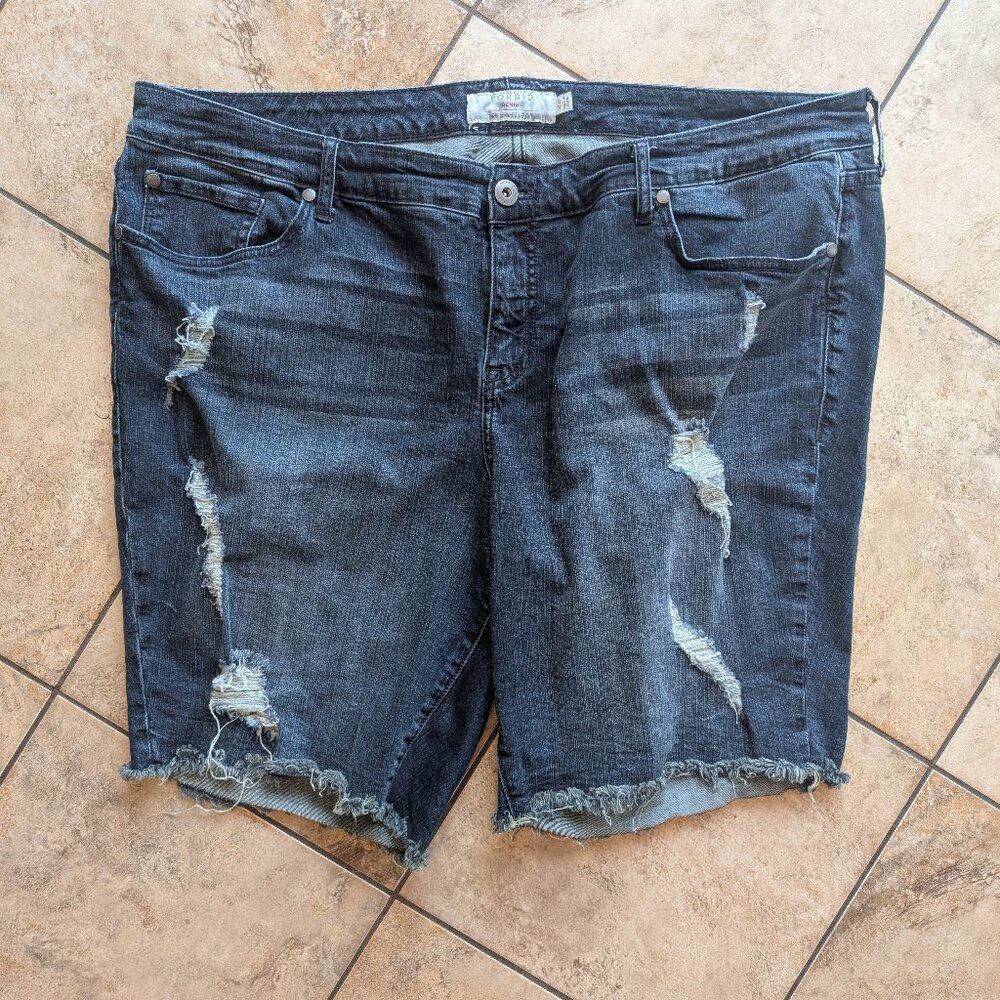 Torrid denim shorts